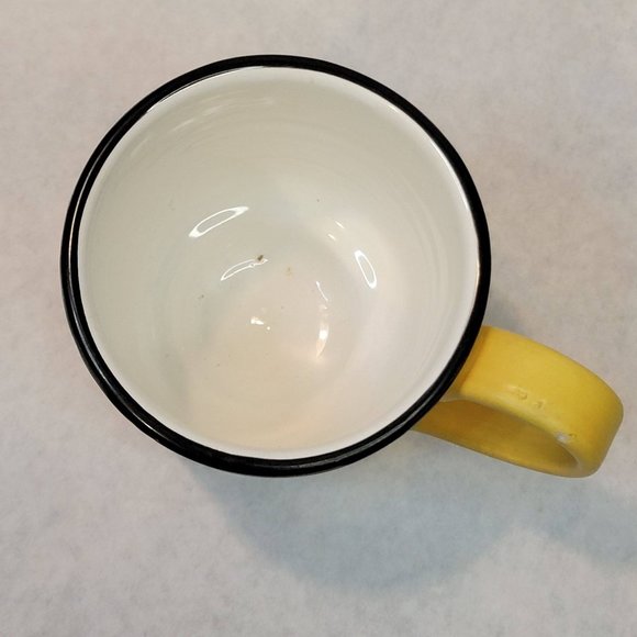 Vintage Mug Hand Painted Mustard Yellow with Orange flowers Tulips Primitive - Picture 5 of 5